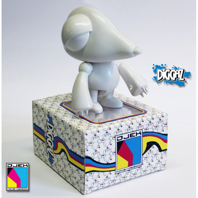 Diggaz designertoy (2005)